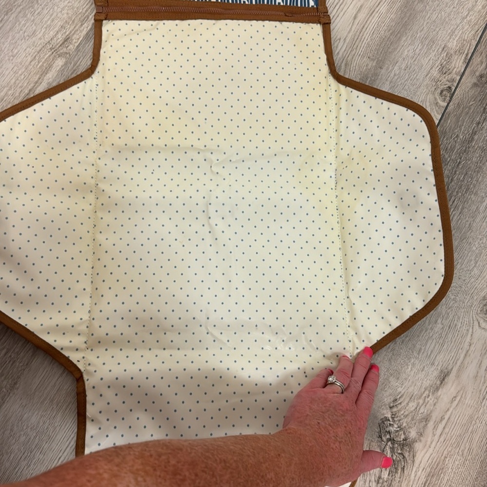 Skip Hop changing pad - Picture 3 of 5